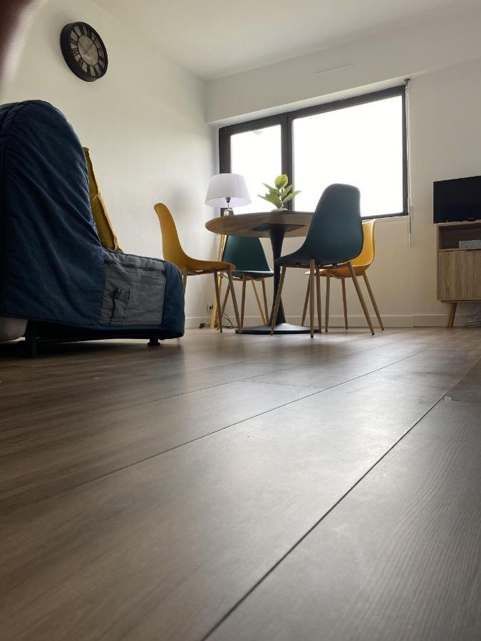 Super Appartement Cosy, Parking Prive Courseulles-sur-Mer Eksteriør billede