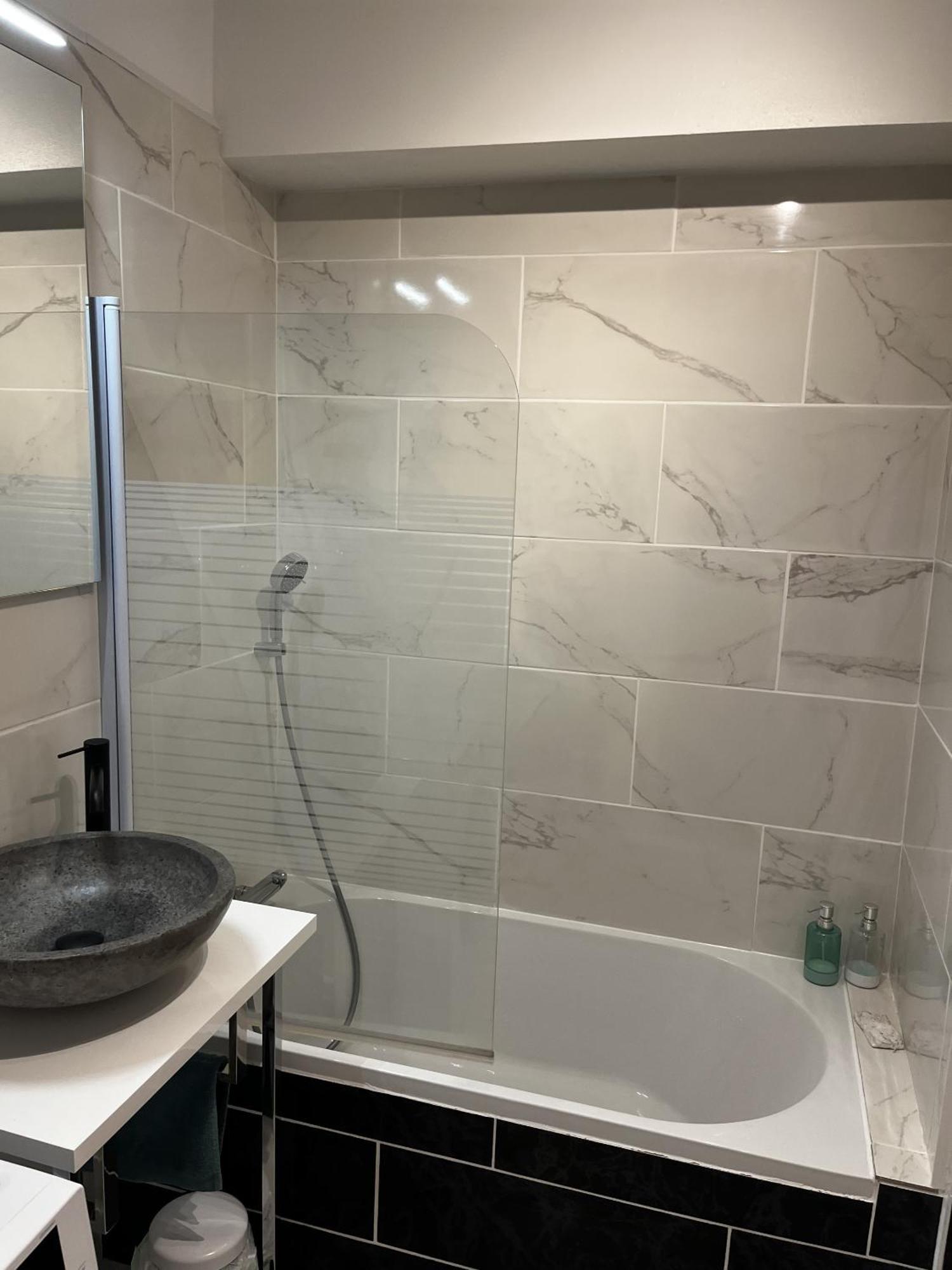 Super Appartement Cosy, Parking Prive Courseulles-sur-Mer Eksteriør billede